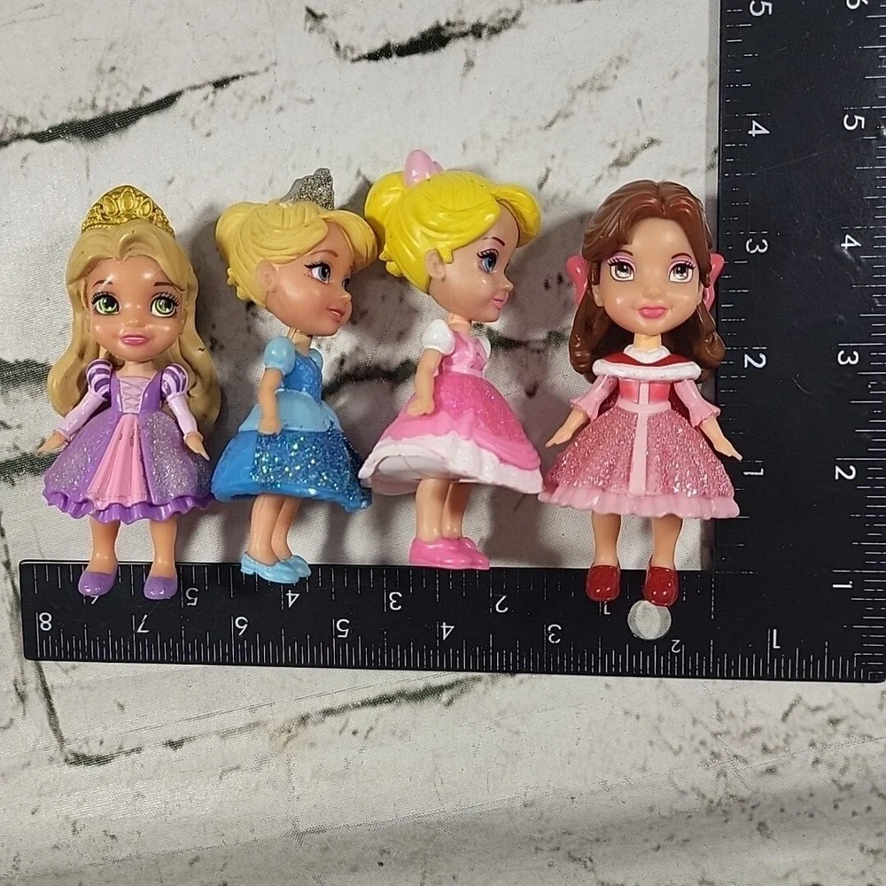 Disney Toddler Princess Lot‎ of 4 Belle Cinderella Rapunzel